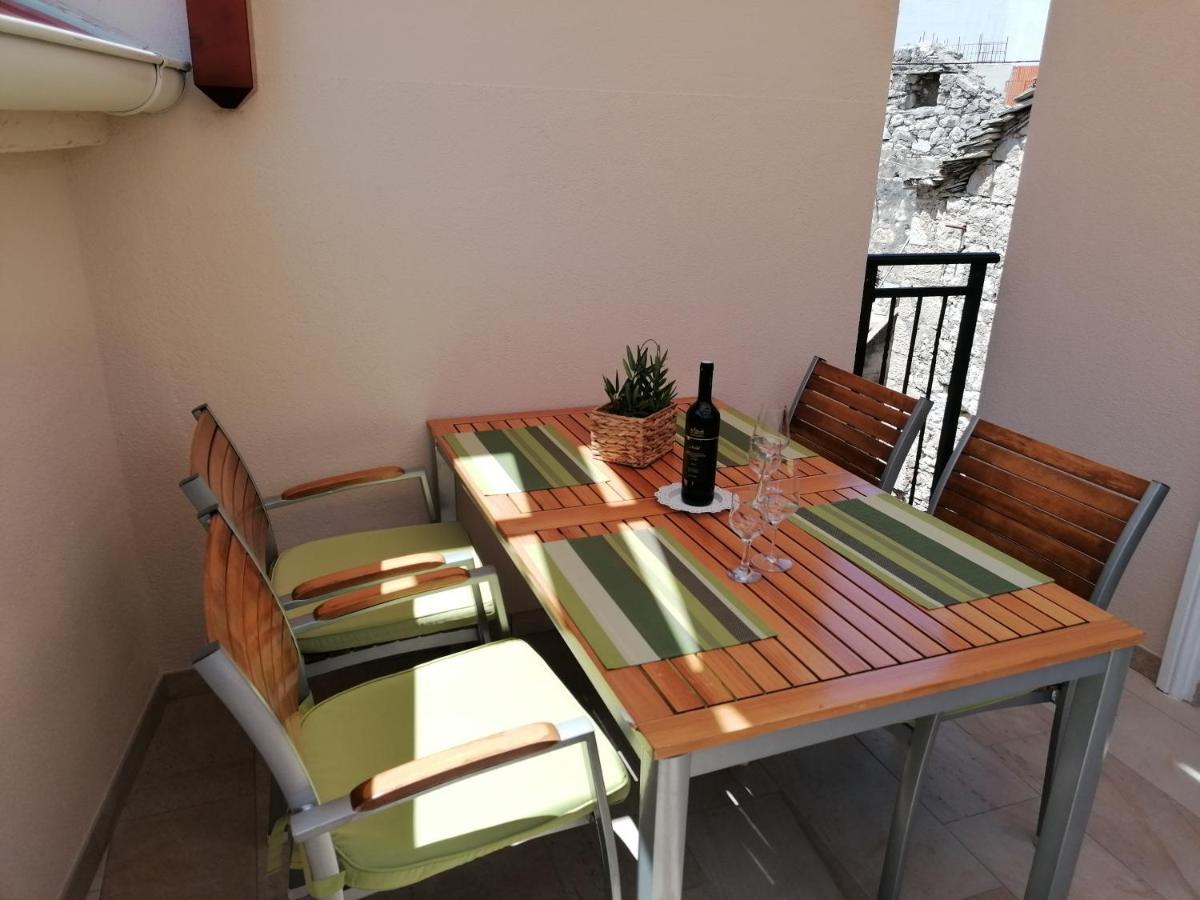 Apartman Bracera Primošten Dış mekan fotoğraf
