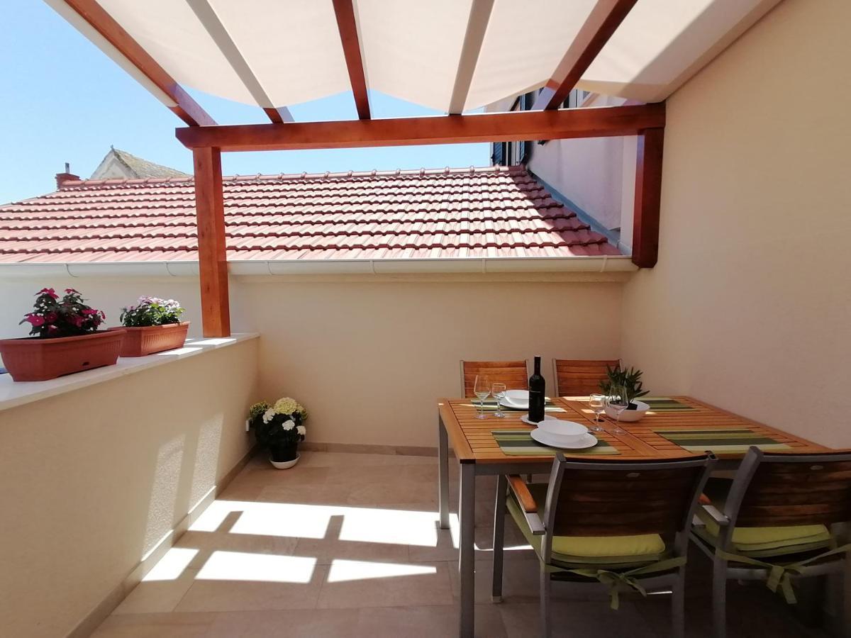 Apartman Bracera Primošten Dış mekan fotoğraf